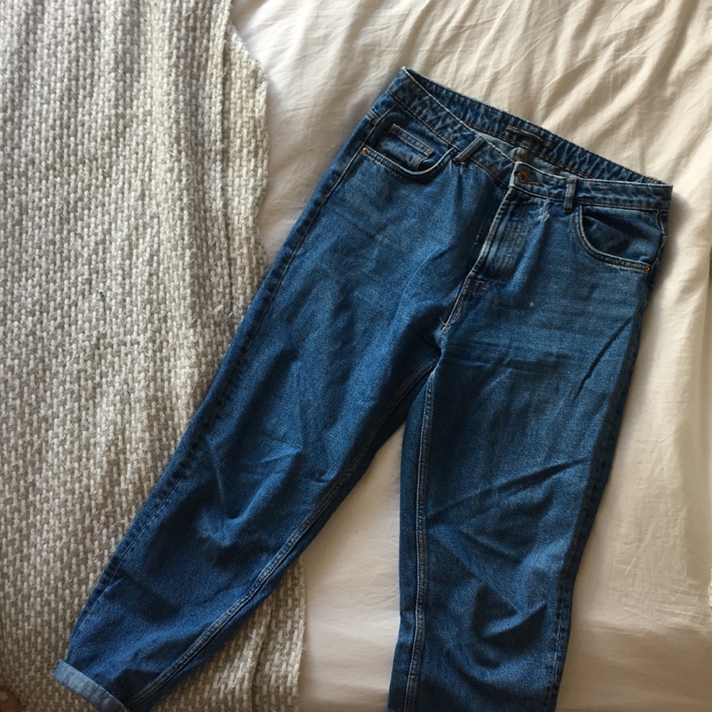 Zara high waisted boyfriend  light-wash jeans